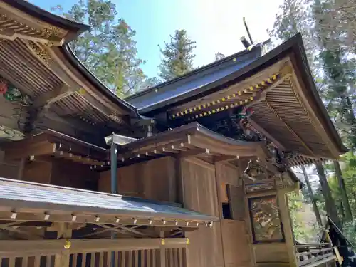 宝登山神社の本殿