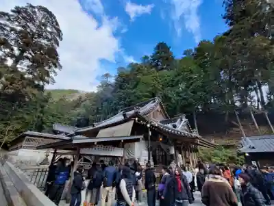 安志稲荷神社の{uncategorized: "未分類", other: "その他", undefined: "問題あり", building: "その他建物", grave: "お墓", sacred_gate: "鳥居", guardian: "狛犬", statue: "像", buddha: "仏像", history: "歴史", nature: "自然", garden: "庭園", animal: "動物", pagoda: "塔", temizu: "手水舎", mountain_gate: "山門・神門", sanctuary: "本殿・本堂", subordinate: "末社・摂社", art: "芸術", scenery: "景色", jizo: "地蔵", ema: "絵馬", goshuin: "御朱印", omikuji: "おみくじ", items: "授与品その他", amulet: "お守り", goshuincho: "御朱印帳", eats: "食事", festival: "お祭り", votive_dance: "神楽", shichigosan: "七五三参", wedding: "結婚式", experience: "体験その他", initially: "初詣", around: "周辺", anti_infection: "感染症対策"}