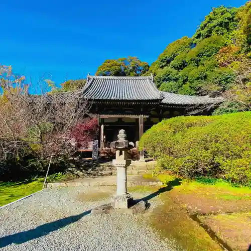 長岳寺の本殿