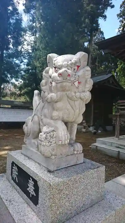 熊野本宮社の狛犬