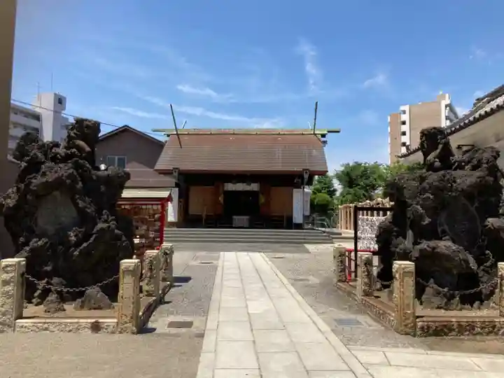 鶴見神社の本殿・本堂