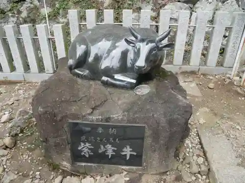 筑波山神社の像