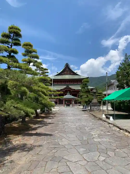 甲斐善光寺(山梨県)