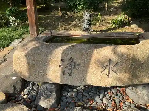 西勝寺の手水