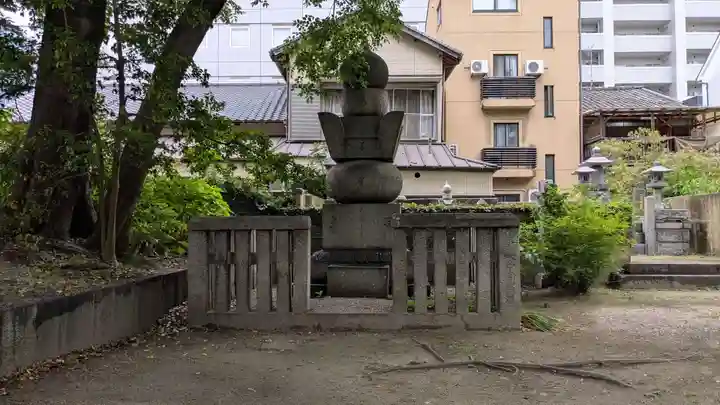 東長寺のお墓