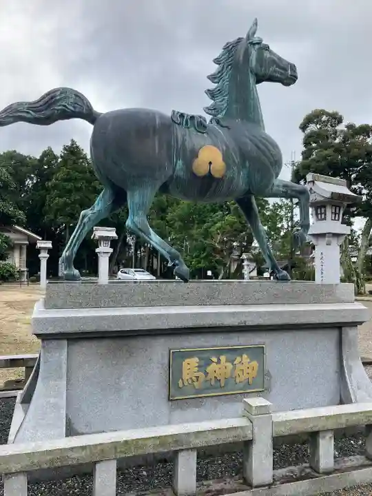 苗村神社の狛犬