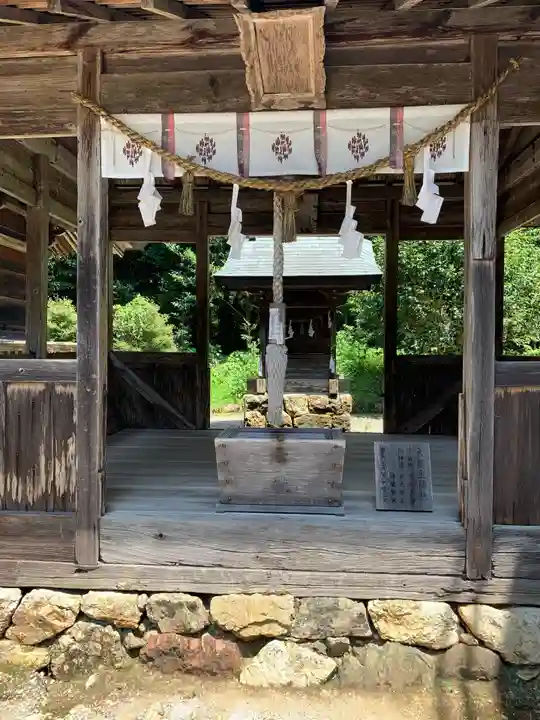 土佐神社の本殿・本堂