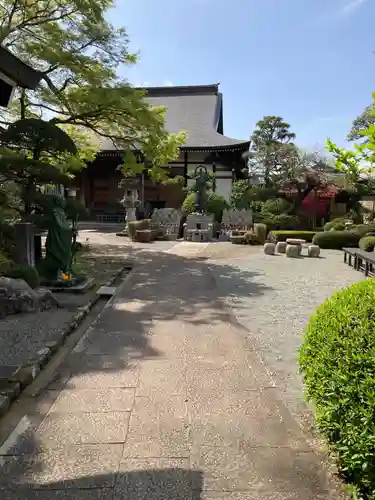 浄見寺の庭園