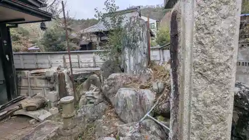 金剛院の{uncategorized: "未分類", other: "その他", undefined: "問題あり", building: "その他建物", grave: "お墓", sacred_gate: "鳥居", guardian: "狛犬", statue: "像", buddha: "仏像", history: "歴史", nature: "自然", garden: "庭園", animal: "動物", pagoda: "塔", temizu: "手水舎", mountain_gate: "山門・神門", sanctuary: "本殿・本堂", subordinate: "末社・摂社", art: "芸術", scenery: "景色", jizo: "地蔵", ema: "絵馬", goshuin: "御朱印", omikuji: "おみくじ", items: "授与品その他", amulet: "お守り", goshuincho: "御朱印帳", eats: "食事", festival: "お祭り", votive_dance: "神楽", shichigosan: "七五三参", wedding: "結婚式", experience: "体験その他", initially: "初詣", around: "周辺", anti_infection: "感染症対策"}