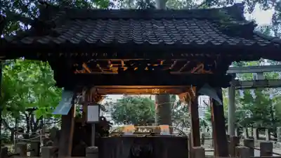 諏方神社の手水舎