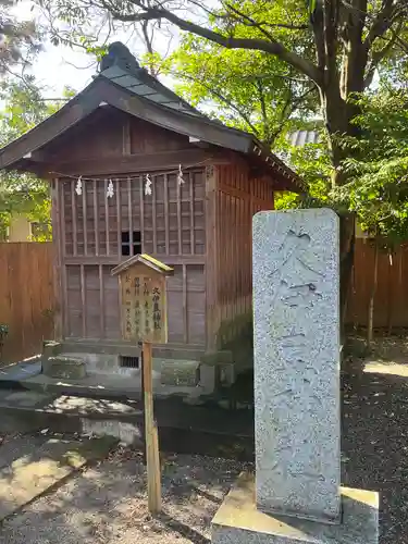 鷲宮神社の末社