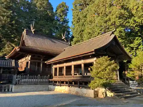 吉川八幡宮の本殿