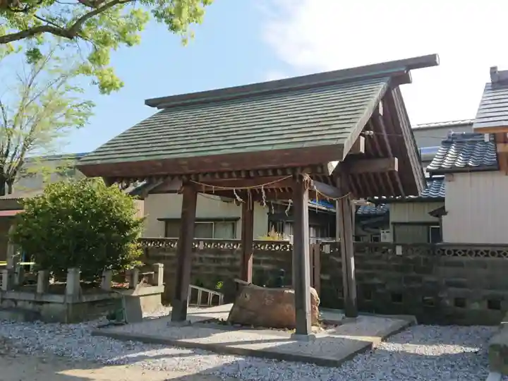 日長神社の手水舎
