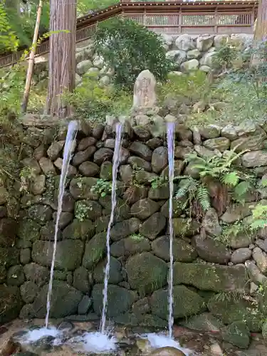 鳩ヶ嶺八幡宮の庭園