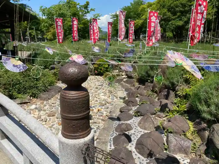 櫻岡大神宮の庭園