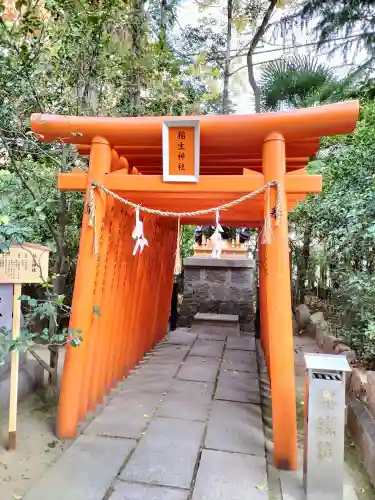 空鞘稲生神社の末社