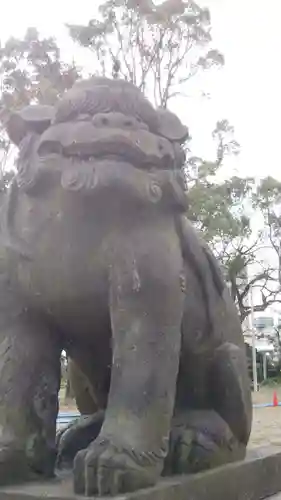 飯香岡八幡宮の狛犬