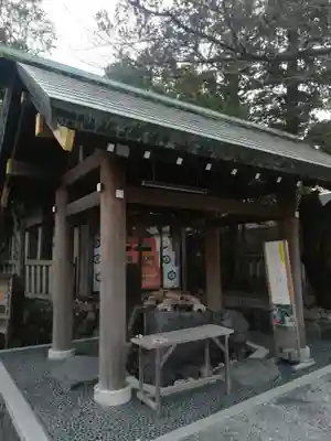 伊勢山皇大神宮の手水舎