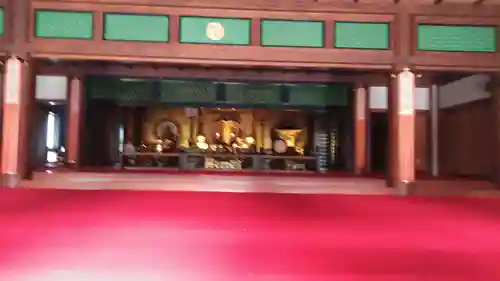 東長寺の本殿・本堂