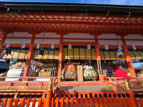 伏見稲荷大社の{uncategorized: "未分類", other: "その他", undefined: "問題あり", building: "その他建物", grave: "お墓", sacred_gate: "鳥居", guardian: "狛犬", statue: "像", buddha: "仏像", history: "歴史", nature: "自然", garden: "庭園", animal: "動物", pagoda: "塔", temizu: "手水舎", mountain_gate: "山門・神門", sanctuary: "本殿・本堂", subordinate: "末社・摂社", art: "芸術", scenery: "景色", jizo: "地蔵", ema: "絵馬", goshuin: "御朱印", omikuji: "おみくじ", items: "授与品その他", amulet: "お守り", goshuincho: "御朱印帳", eats: "食事", festival: "お祭り", votive_dance: "神楽", shichigosan: "七五三参", wedding: "結婚式", experience: "体験その他", initially: "初詣", around: "周辺", anti_infection: "感染症対策"}