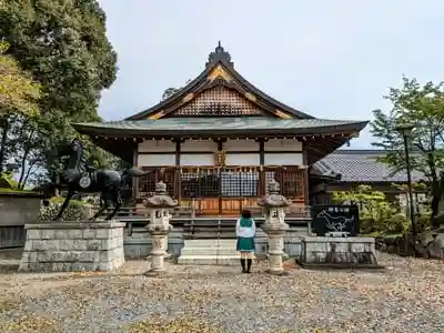 猪名部神社の本殿
