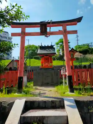 春安稲荷社(奈良県)