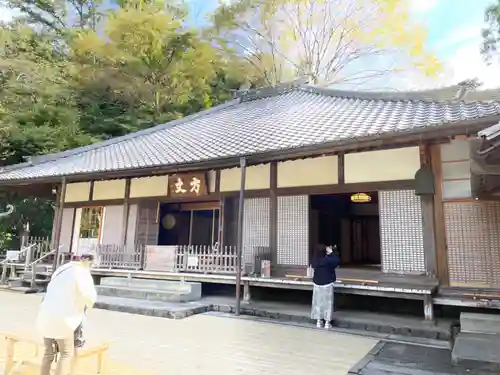 明月院の本殿・本堂