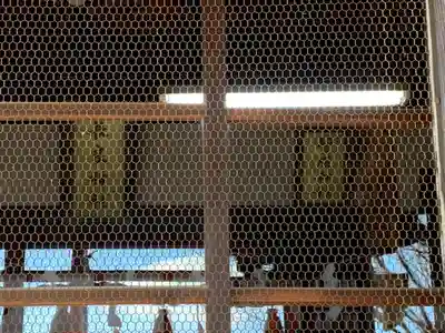 小泉神社の本殿・本堂