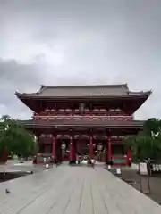 浅草寺の山門