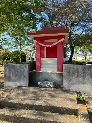 八龍神社の{uncategorized: "未分類", other: "その他", undefined: "問題あり", building: "その他建物", grave: "お墓", sacred_gate: "鳥居", guardian: "狛犬", statue: "像", buddha: "仏像", history: "歴史", nature: "自然", garden: "庭園", animal: "動物", pagoda: "塔", temizu: "手水舎", mountain_gate: "山門・神門", sanctuary: "本殿・本堂", subordinate: "末社・摂社", art: "芸術", scenery: "景色", jizo: "地蔵", ema: "絵馬", goshuin: "御朱印", omikuji: "おみくじ", items: "授与品その他", amulet: "お守り", goshuincho: "御朱印帳", eats: "食事", festival: "お祭り", votive_dance: "神楽", shichigosan: "七五三参", wedding: "結婚式", experience: "体験その他", initially: "初詣", around: "周辺", anti_infection: "感染症対策"}