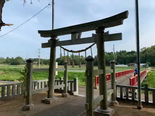 稲荷神社の鳥居