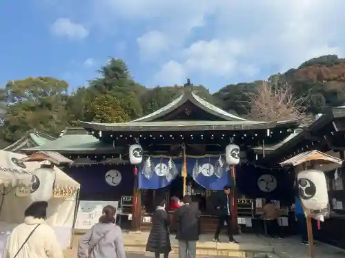 鶴羽根神社の{uncategorized: "未分類", other: "その他", undefined: "問題あり", building: "その他建物", grave: "お墓", sacred_gate: "鳥居", guardian: "狛犬", statue: "像", buddha: "仏像", history: "歴史", nature: "自然", garden: "庭園", animal: "動物", pagoda: "塔", temizu: "手水舎", mountain_gate: "山門・神門", sanctuary: "本殿・本堂", subordinate: "末社・摂社", art: "芸術", scenery: "景色", jizo: "地蔵", ema: "絵馬", goshuin: "御朱印", omikuji: "おみくじ", items: "授与品その他", amulet: "お守り", goshuincho: "御朱印帳", eats: "食事", festival: "お祭り", votive_dance: "神楽", shichigosan: "七五三参", wedding: "結婚式", experience: "体験その他", initially: "初詣", around: "周辺", anti_infection: "感染症対策"}
