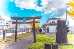 拝幣志神社の鳥居