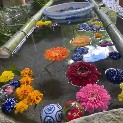 彦嶽宮の手水舎