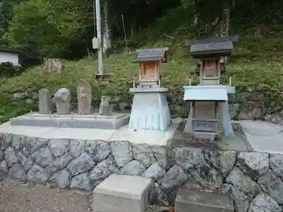白山神社の末社・摂社