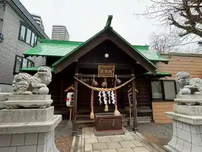 水天宮の{uncategorized: "未分類", other: "その他", undefined: "問題あり", building: "その他建物", grave: "お墓", sacred_gate: "鳥居", guardian: "狛犬", statue: "像", buddha: "仏像", history: "歴史", nature: "自然", garden: "庭園", animal: "動物", pagoda: "塔", temizu: "手水舎", mountain_gate: "山門・神門", sanctuary: "本殿・本堂", subordinate: "末社・摂社", art: "芸術", scenery: "景色", jizo: "地蔵", ema: "絵馬", goshuin: "御朱印", omikuji: "おみくじ", items: "授与品その他", amulet: "お守り", goshuincho: "御朱印帳", eats: "食事", festival: "お祭り", votive_dance: "神楽", shichigosan: "七五三参", wedding: "結婚式", experience: "体験その他", initially: "初詣", around: "周辺", anti_infection: "感染症対策"}
