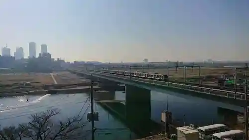 多摩川浅間神社の景色