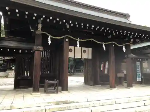 竈山神社の山門