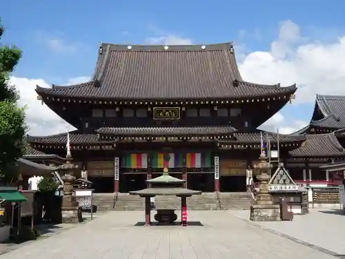 川崎大師（平間寺）の本殿・本堂