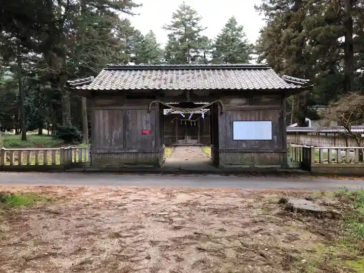 御出石神社の山門・神門