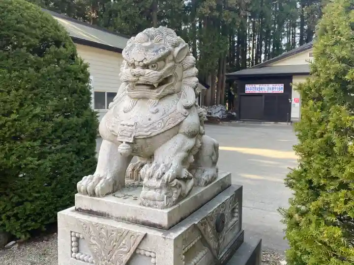 唐松神社の狛犬