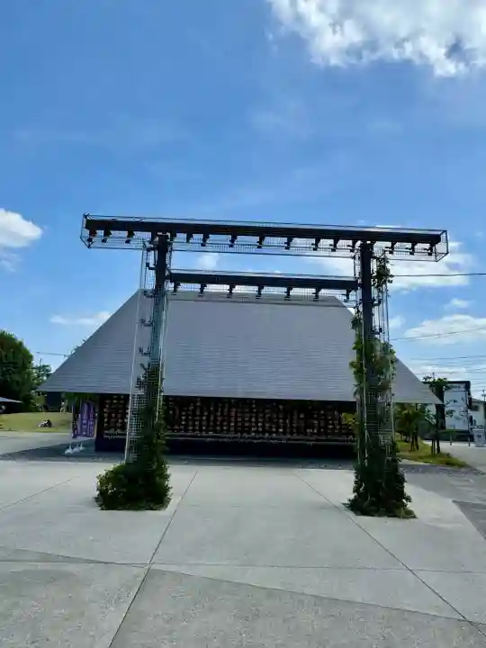 武蔵野坐令和神社の{uncategorized: "未分類", other: "その他", undefined: "問題あり", building: "その他建物", grave: "お墓", sacred_gate: "鳥居", guardian: "狛犬", statue: "像", buddha: "仏像", history: "歴史", nature: "自然", garden: "庭園", animal: "動物", pagoda: "塔", temizu: "手水舎", mountain_gate: "山門・神門", sanctuary: "本殿・本堂", subordinate: "末社・摂社", art: "芸術", scenery: "景色", jizo: "地蔵", ema: "絵馬", goshuin: "御朱印", omikuji: "おみくじ", items: "授与品その他", amulet: "お守り", goshuincho: "御朱印帳", eats: "食事", festival: "お祭り", votive_dance: "神楽", shichigosan: "七五三参", wedding: "結婚式", experience: "体験その他", initially: "初詣", around: "周辺", anti_infection: "感染症対策"}