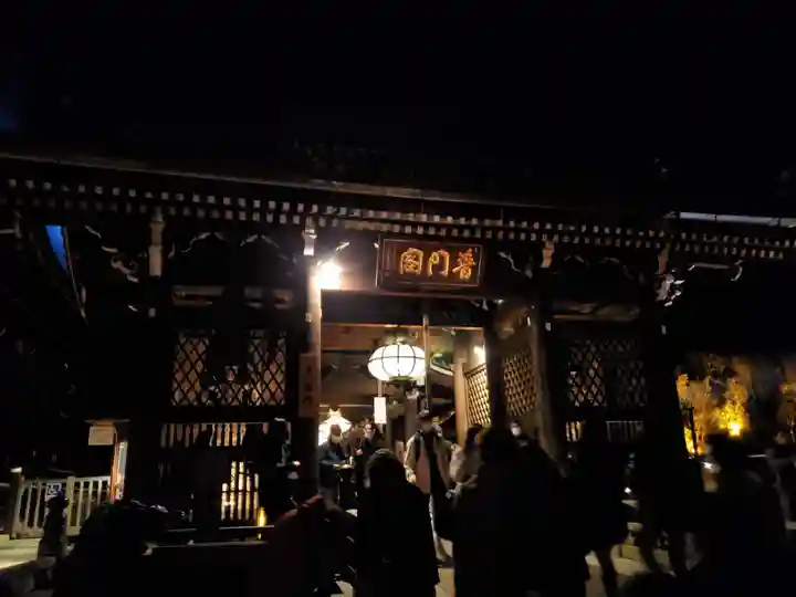 清水寺の山門・神門