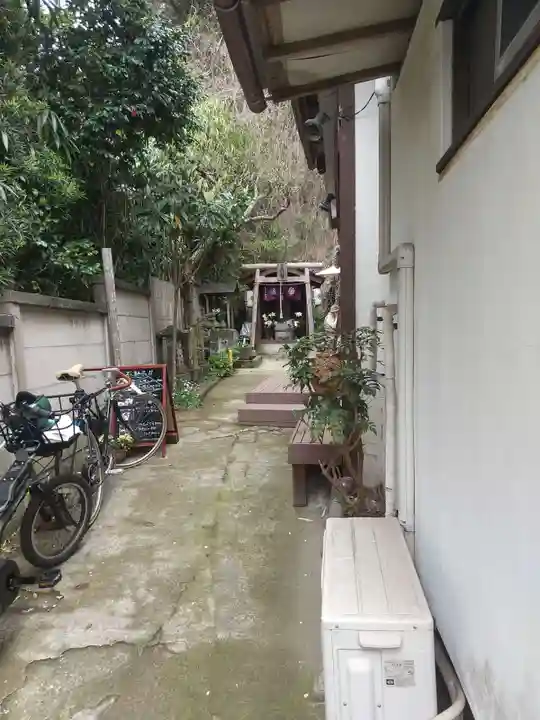 岩窟不動尊(巌窟不動尊/窟堂不動尊/窟堂/岩屋堂)の鳥居