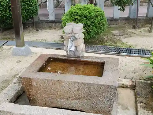 打出天神社の手水舎