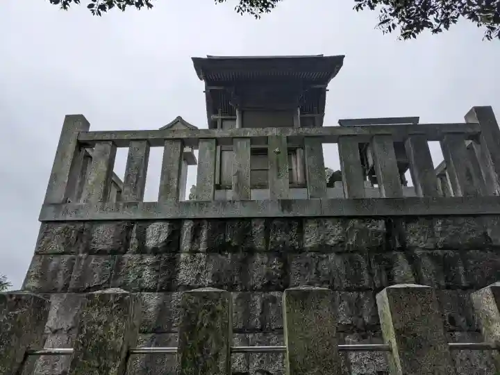 北野神社(北天神社)の{uncategorized: "未分類", other: "その他", undefined: "問題あり", building: "その他建物", grave: "お墓", sacred_gate: "鳥居", guardian: "狛犬", statue: "像", buddha: "仏像", history: "歴史", nature: "自然", garden: "庭園", animal: "動物", pagoda: "塔", temizu: "手水舎", mountain_gate: "山門・神門", sanctuary: "本殿・本堂", subordinate: "末社・摂社", art: "芸術", scenery: "景色", jizo: "地蔵", ema: "絵馬", goshuin: "御朱印", omikuji: "おみくじ", items: "授与品その他", amulet: "お守り", goshuincho: "御朱印帳", eats: "食事", festival: "お祭り", votive_dance: "神楽", shichigosan: "七五三参", wedding: "結婚式", experience: "体験その他", initially: "初詣", around: "周辺", anti_infection: "感染症対策"}