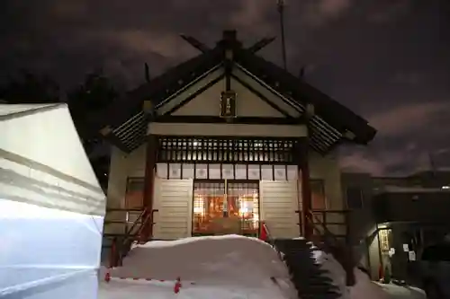 新川皇大神社の本殿