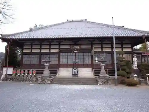 極楽寺の本殿・本堂