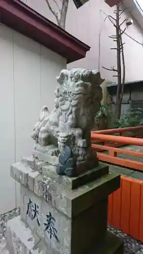 三吉神社の狛犬