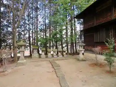 滑川神社 - 仕事と子どもの守り神の末社・摂社